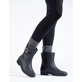 Black rubber boots with buckle 2