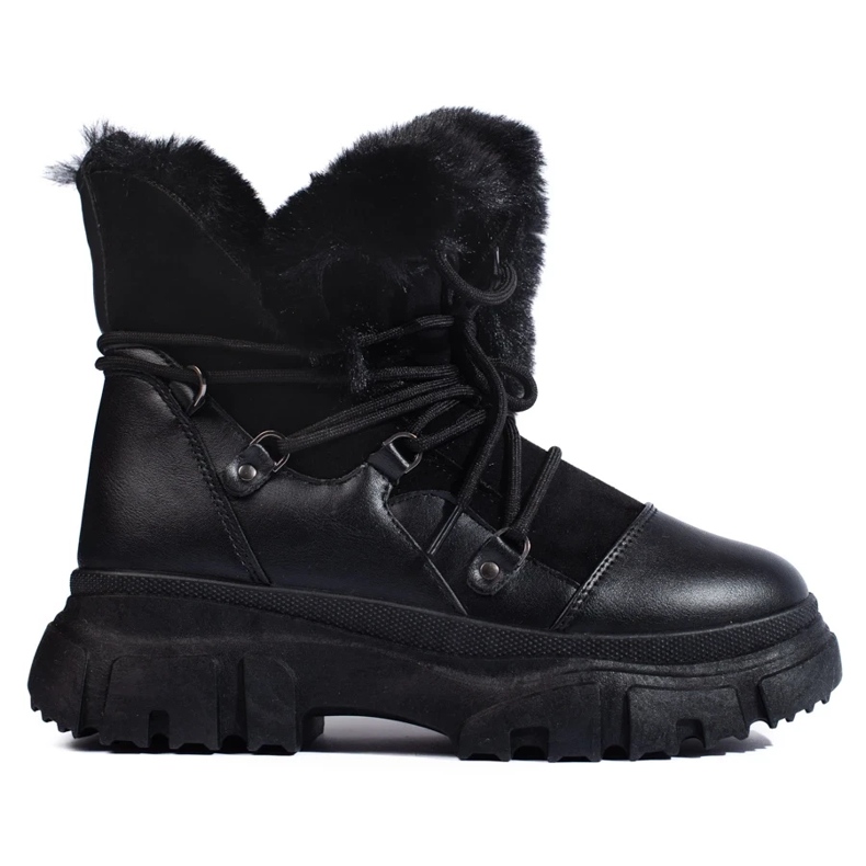 Women's black snow boots with fur 1