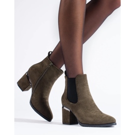 Dark green suede ankle boots from Vinceza 1