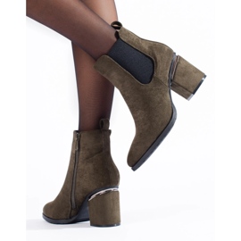 Dark green suede ankle boots from Vinceza 2