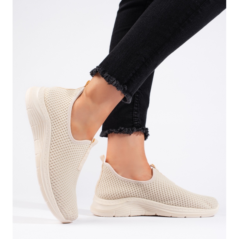 Beige textile sports shoes 2 Beige textile sports shoes 2