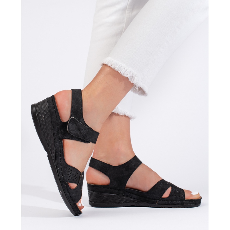 Women's black velcro wedge sandals 2 Women's black velcro wedge sandals 2