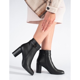 Black elegant ankle boots Sergio Leone 1