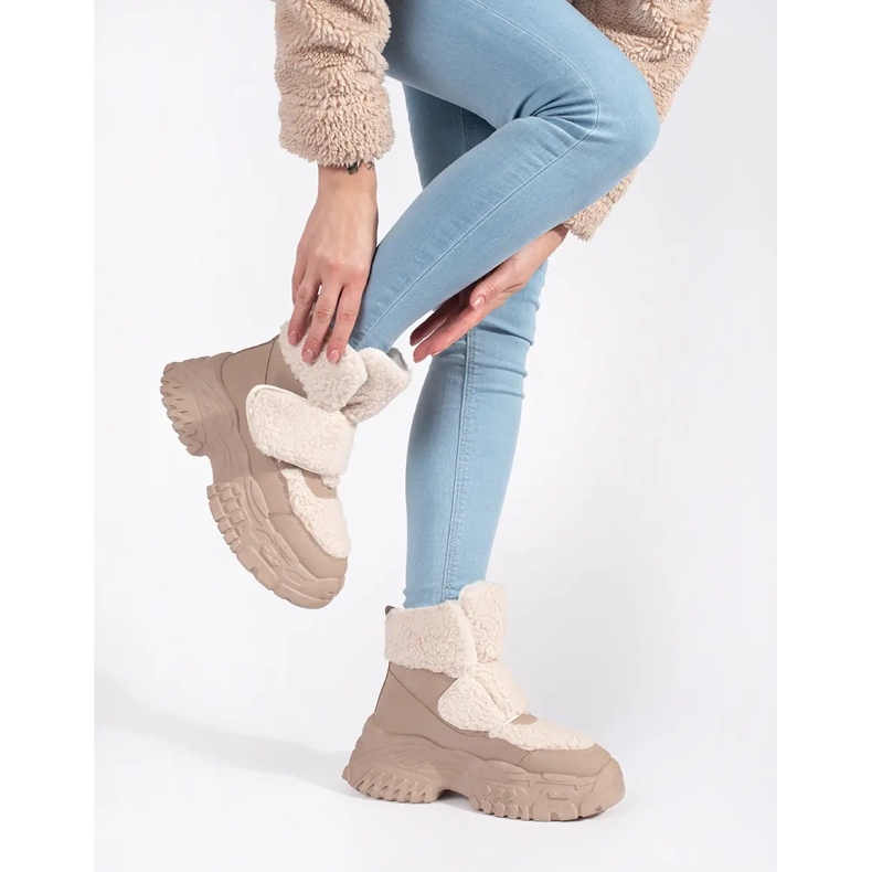 Seastar Beige platform snow boots with shearling fur 1 Seastar Beige platform snow boots with shearling fur 1