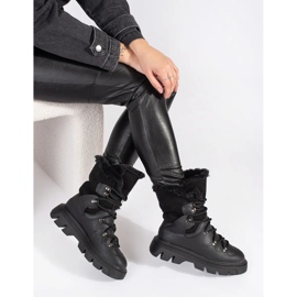 Seastar Black women's lace-up snow boots with fur on the platform 1