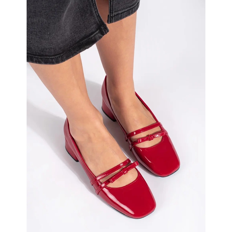 Goodin Red patent pumps with low heels 2