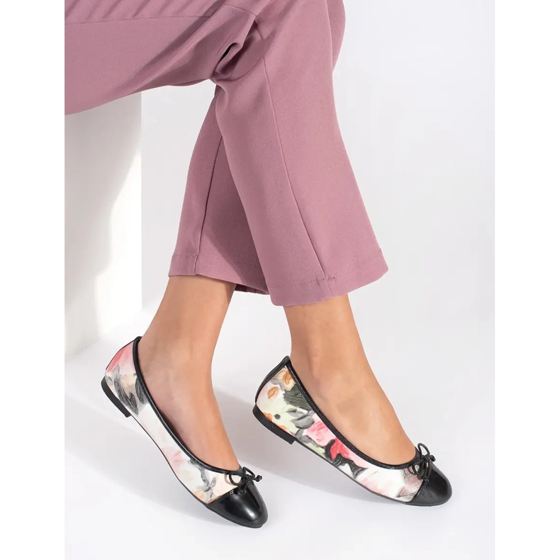Women's floral ballet flats with a bow black 1