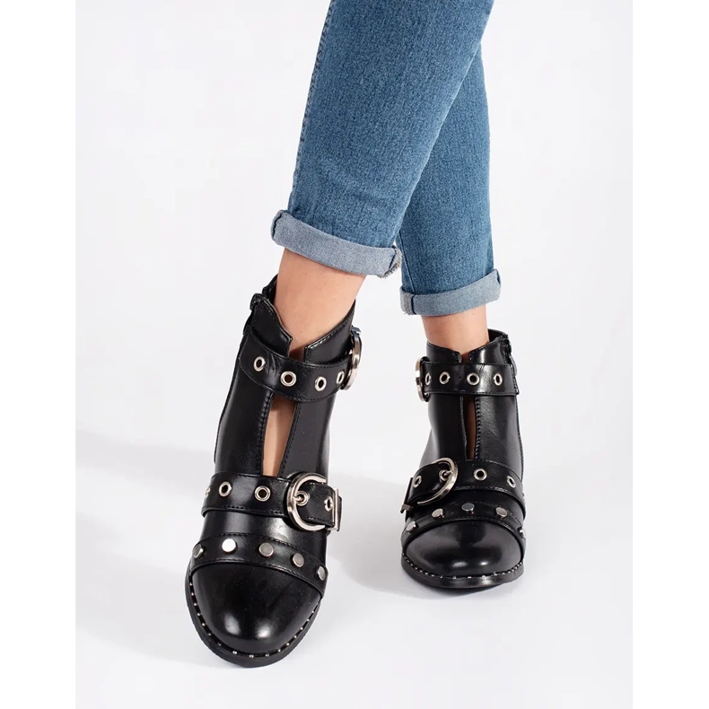 Seastar Black ankle boots with cutouts and decorations 2