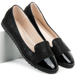 Nio Nio Ballerinas with a varnished toe black 1