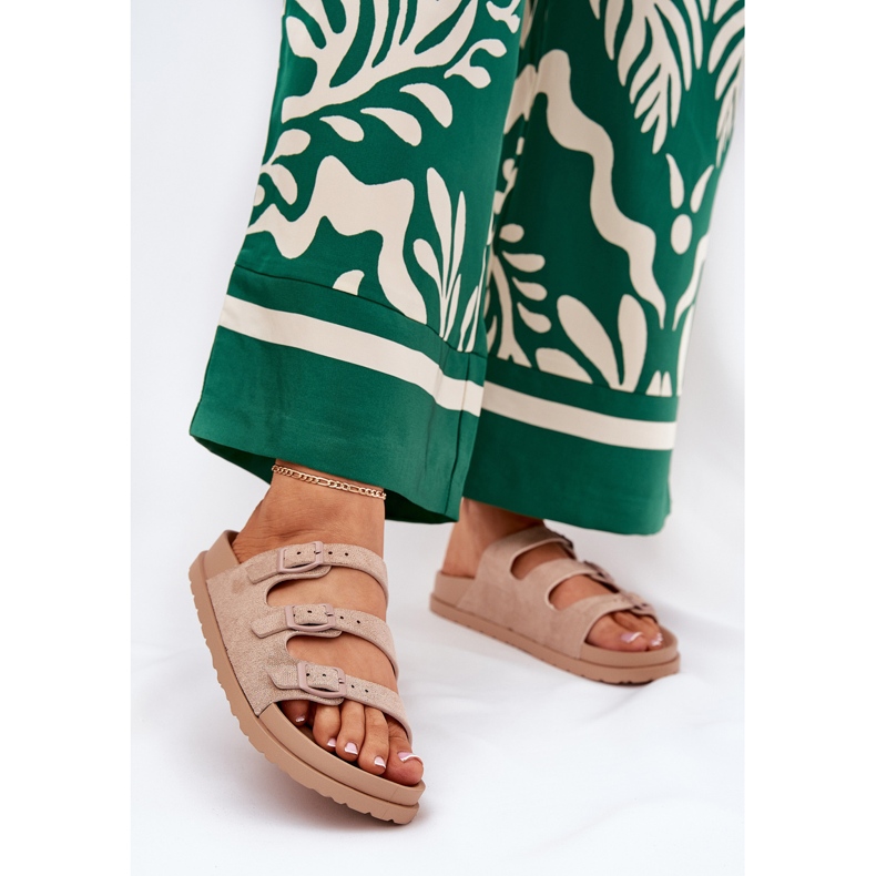 Women's slippers with stripes and buckles beige 2