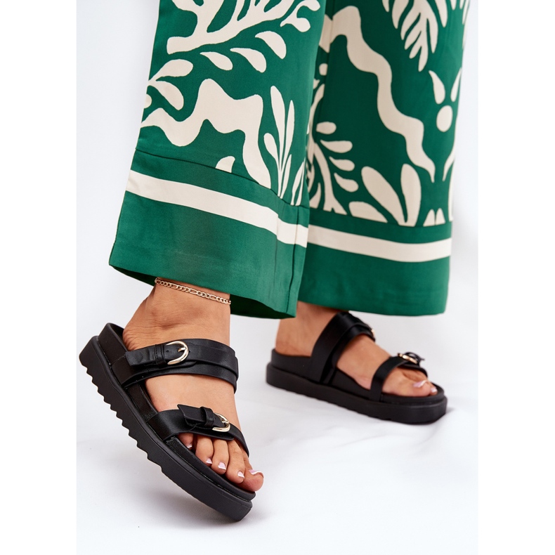 Women's flip flops on the platform with golden clamps black 2 Women's flip flops on the platform with golden clamps black 2