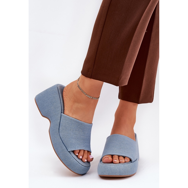 Material women's flip flops on the platform and denim wedges blue 2