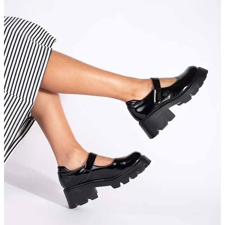 Black patent leather women's platform shoes 1 Black patent leather women's platform shoes 1