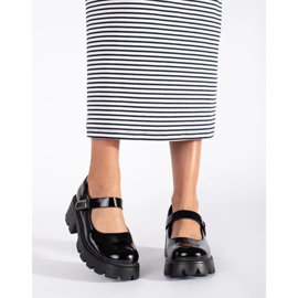 Black patent leather women's platform shoes 2 Black patent leather women's platform shoes 2