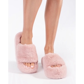 Seastar Pink furry home slippers on a platform 2