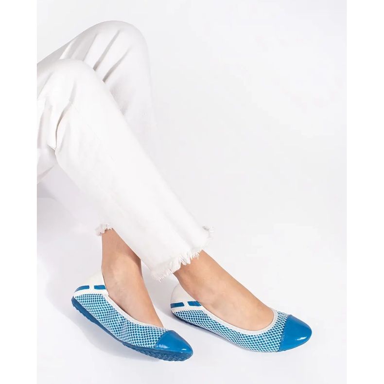 White and blue soft ballet flats with elastic band 1