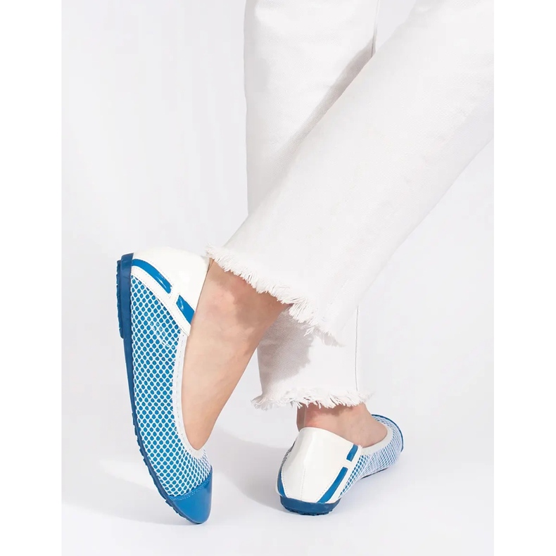White and blue soft ballet flats with elastic band 2