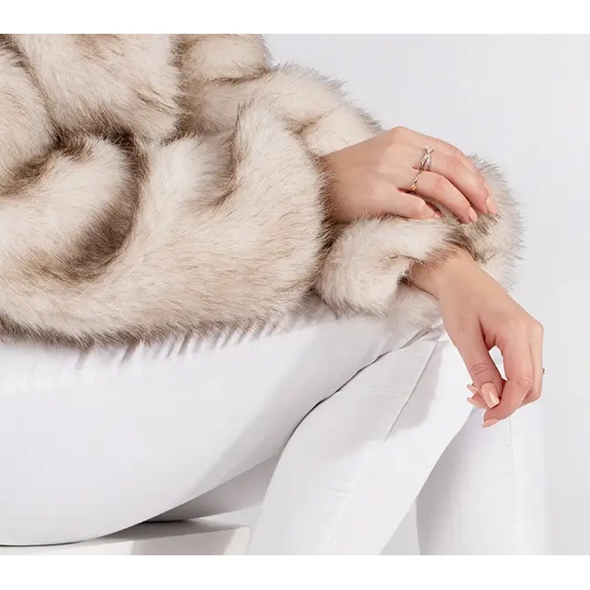 Women's white snow boots with fur on a thick sole 2