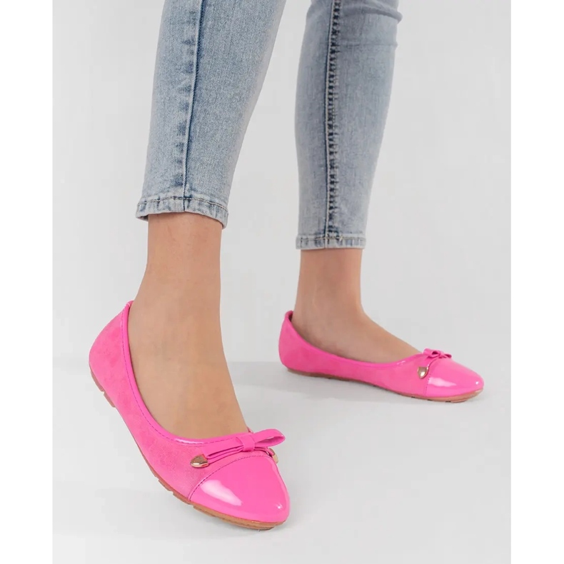 Pink flat women's ballerinas with a bow and varnished toe 1