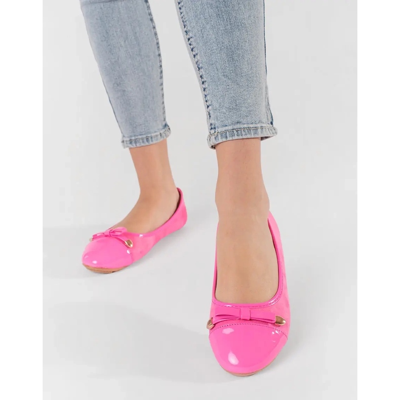 Pink flat women's ballerinas with a bow and varnished toe 2