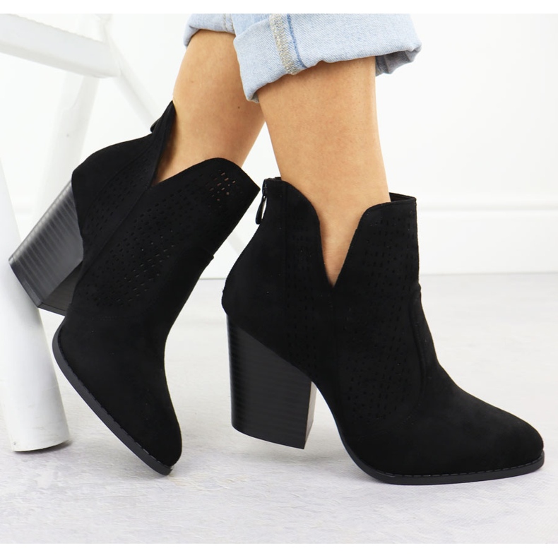 S.Barski Women's suede boots on the Black Openwork Stand S. Barski HY51-060 1