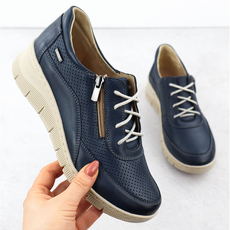Women's leather shoes for perforated navy blue Helios 427 1