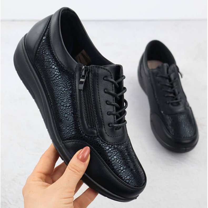 Women's sports shoes with a comfortable black unisoft 9017 slider 1