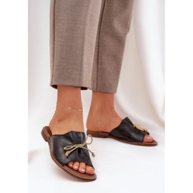 Leather flat elegant flip flops with a bow Lewski 3572 black 2