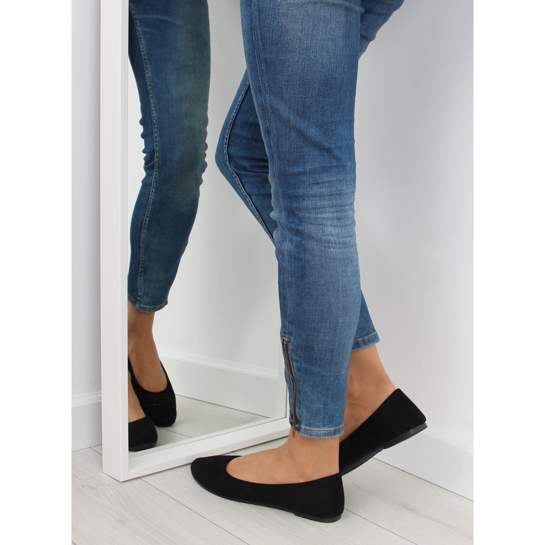 Women's Black Soft Ballerinas 2