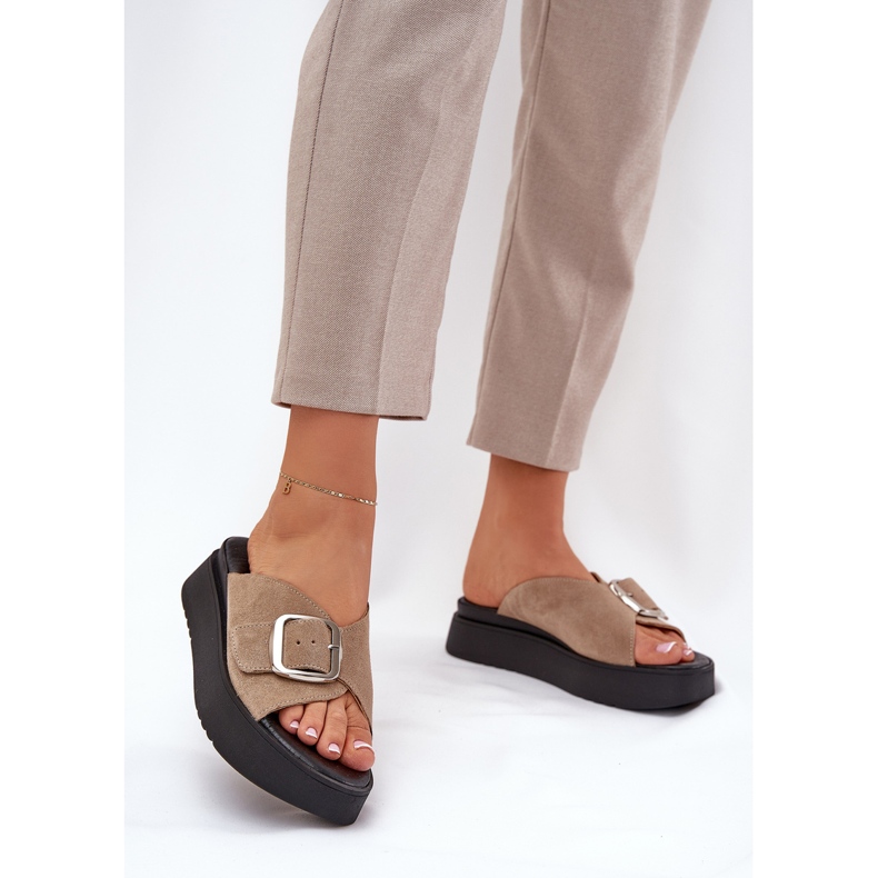 Women's suede flip flops with a buckle on the Zazoo 3019 beige platform 2