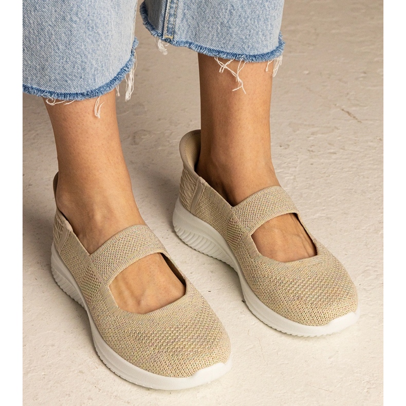 Beige women's sneakers on a pressed sole 1