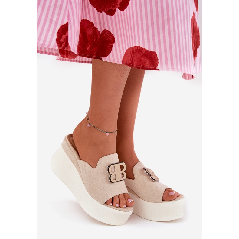 Slippers on the platform and wedges with beige ornament 2