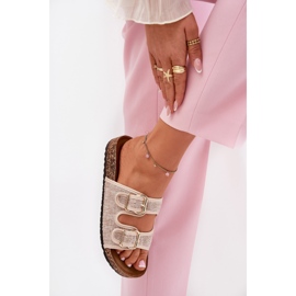 Women's material flip flops on a cork platform with beige buckles 2