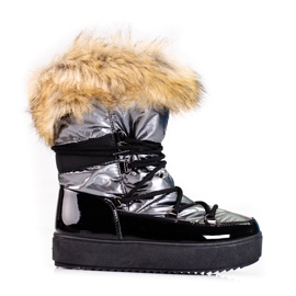Women's snow boots on a platform with fur black 1