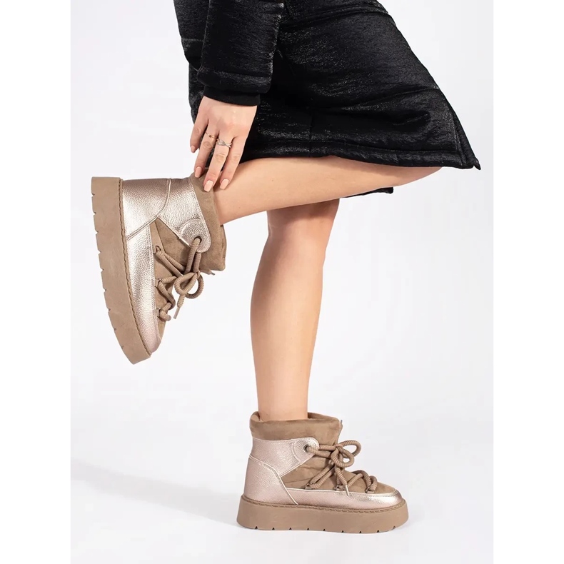 Women's beige lace-up snow boots with a thick sole 1