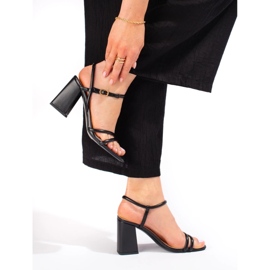 VINCEZA high-heeled sandals black 1 VINCEZA high-heeled sandals black 1