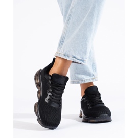 Sport Shoes On A Rubber Platform black 2