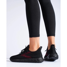 Sports shoes black 1