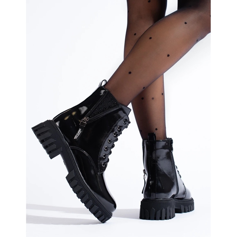 Women's lace-up ankle boots with a decorative upper black 1