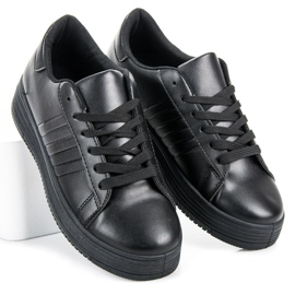 Black sports sneakers 1