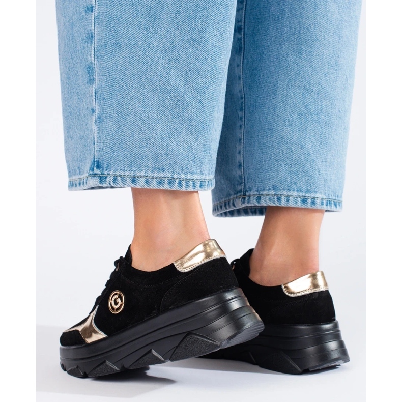 Comfortable women's leather sneakers black 1