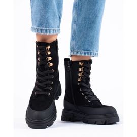 W. Potocki Women's black Workers on the Potocki platform 1