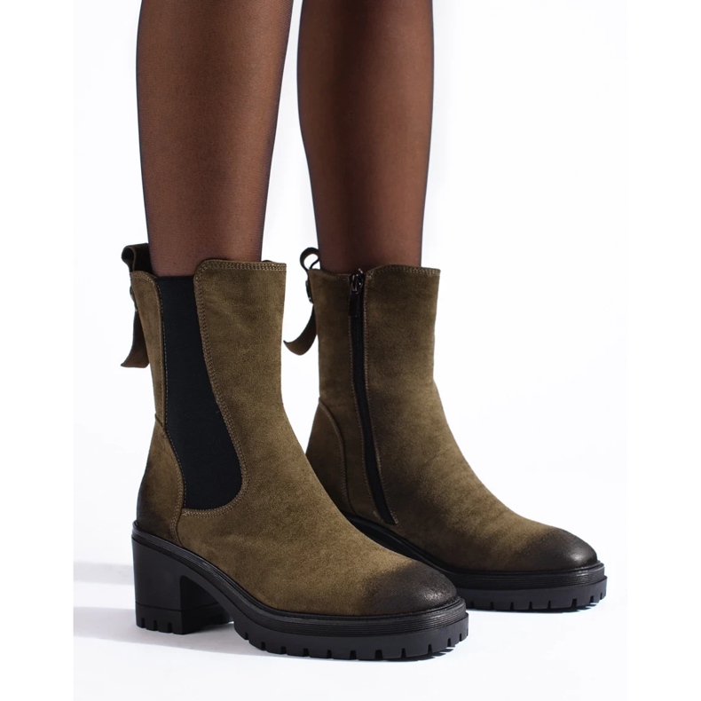 Women's boots on a post with a high Vinceza upper brown 1
