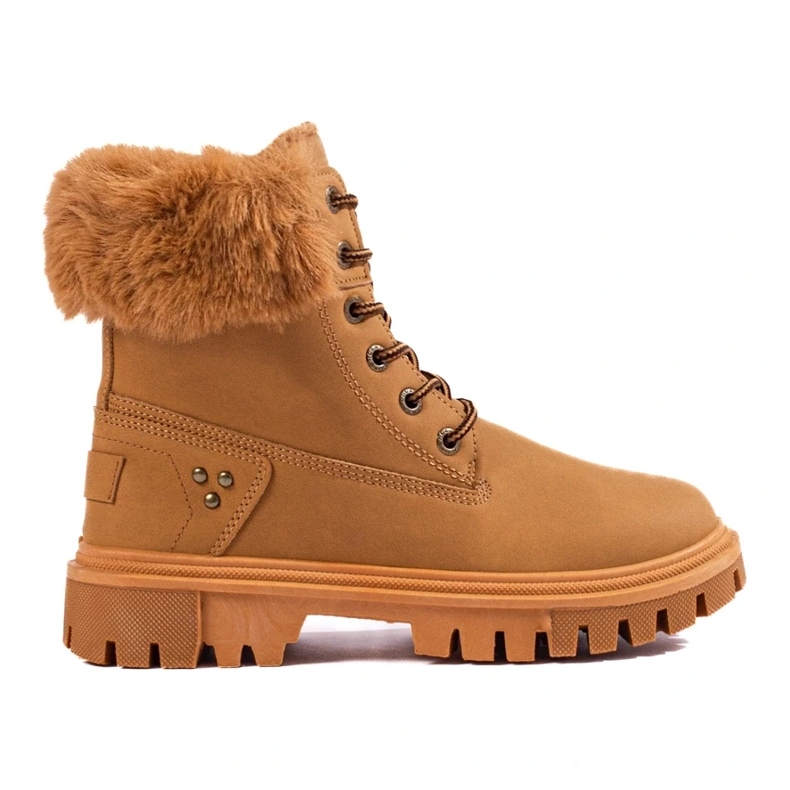 Brown women's boots with fur 2