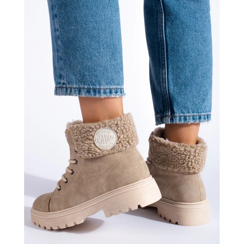 Women's hiking boots with sheepskin beige 1 Women's hiking boots with sheepskin beige 1