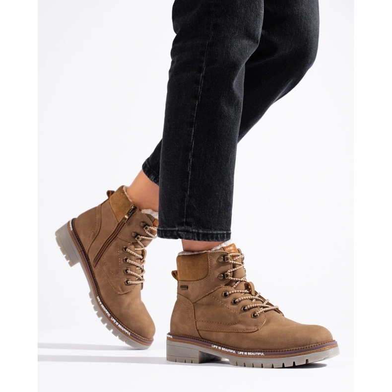 Ladies' brown hiking boots 1