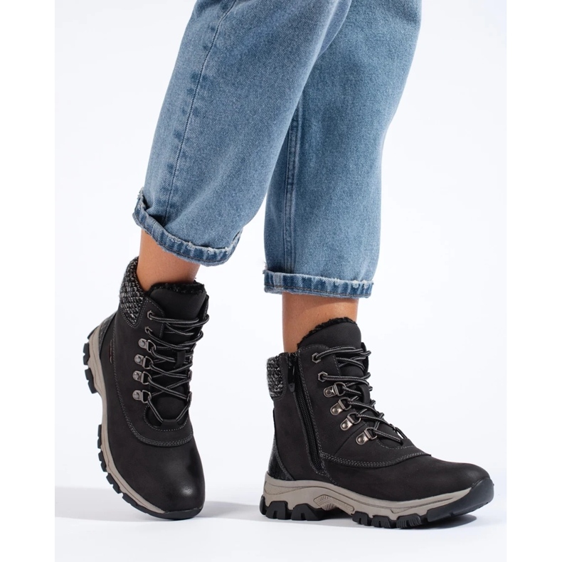 Black women's platform boots 2