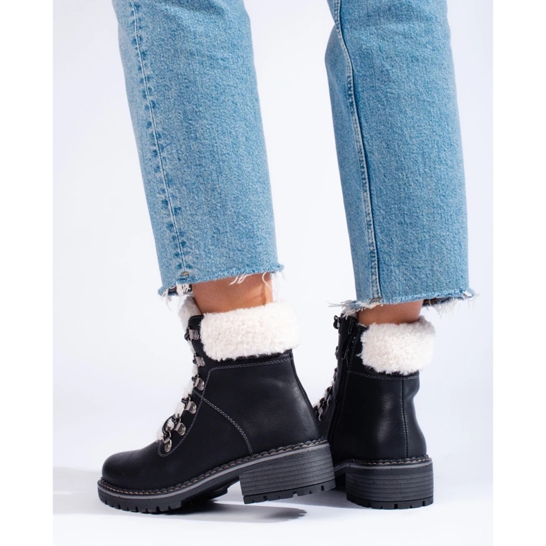 Women's black sheepskin boots 1