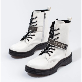 W. Potocki Potocki girls' boots with crystals white 2 W. Potocki Potocki girls' boots with crystals white 2