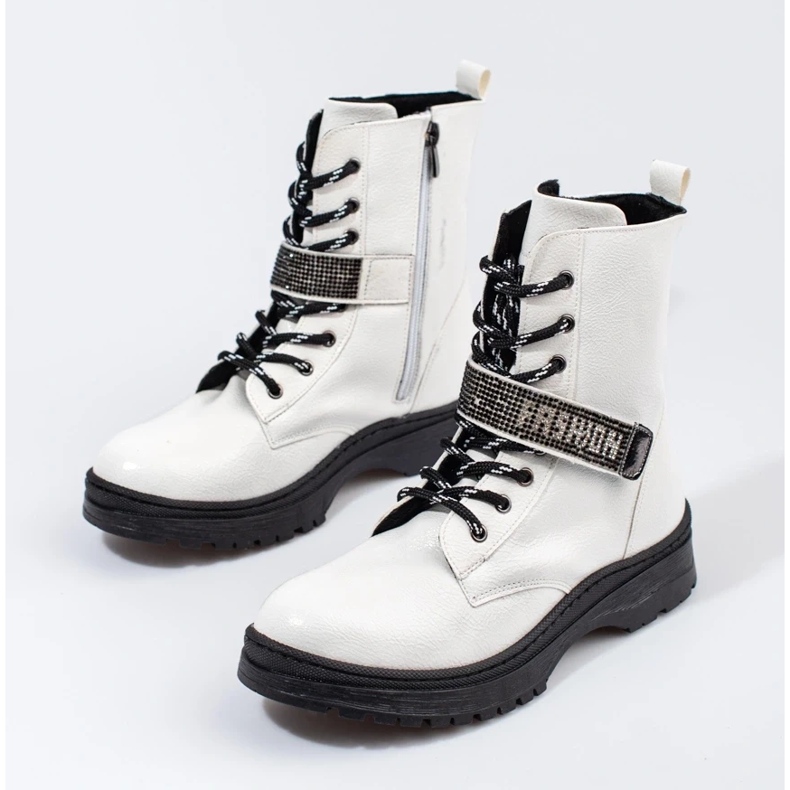 W. Potocki Potocki girls' boots with crystals white 2 W. Potocki Potocki girls' boots with crystals white 2